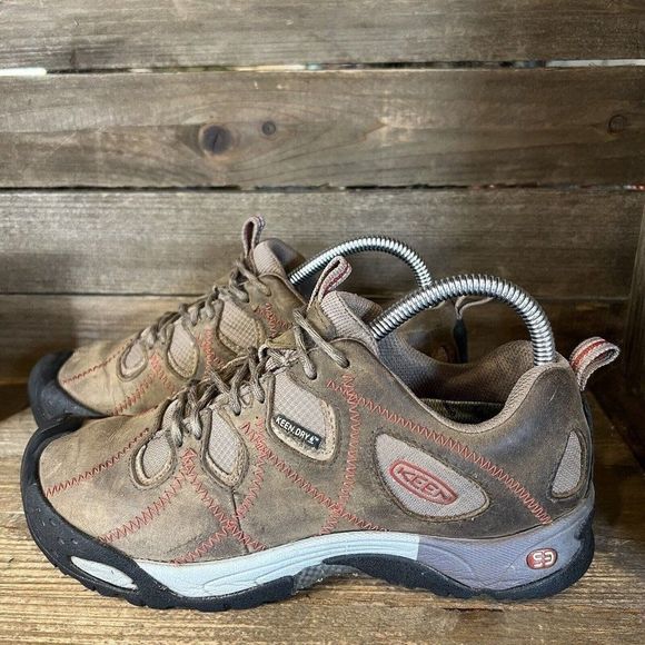 Womens Keen Genoa Peak Brown Leather Outdoor Hiking Waterproof‎ Shoes Size 7.5 M - Picture 1 of 5